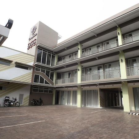 Casa Julieta Boutique Hotel Davao Экстерьер фото