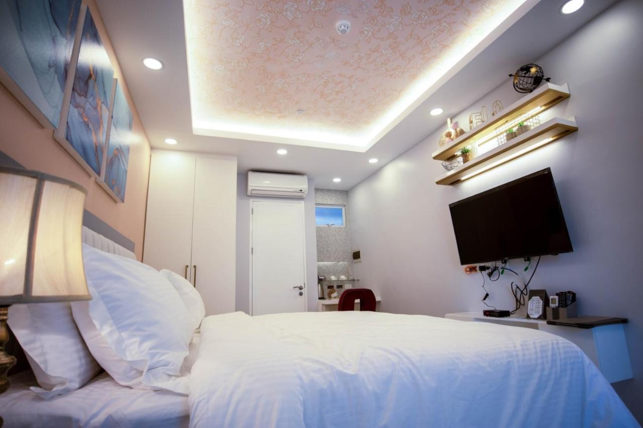 Casa Julieta Boutique Hotel Davao Экстерьер фото